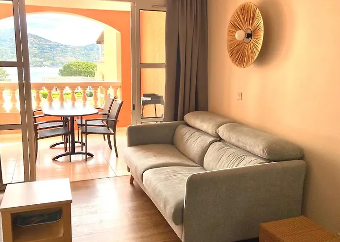 Village Cap-esterel - Agay - Saint-raphael Apartamento *