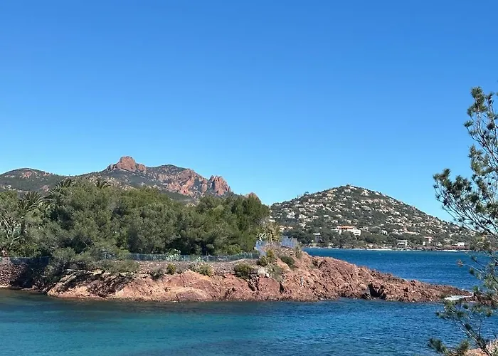 Village Cap-esterel - Agay - Saint-raphael * Saint-Raphael (Var)
