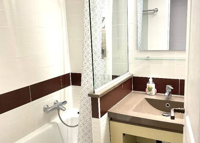 Village Cap-esterel - Agay - Saint-raphael * Saint-Raphael (Var)